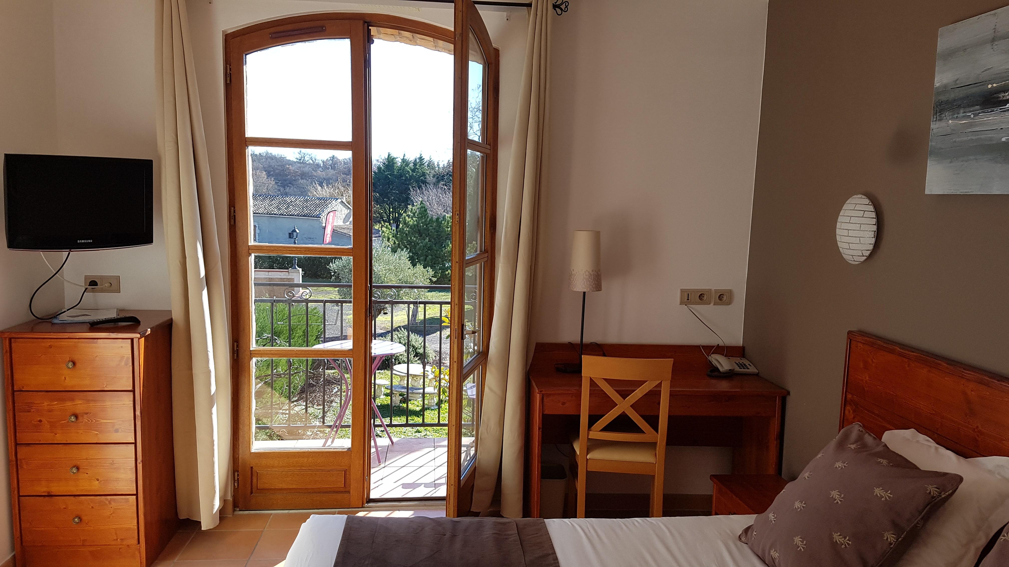 Logis Hotel Restaurant Le Mas De Mon Pere Saint-Jean-le-Centenier 외부 사진