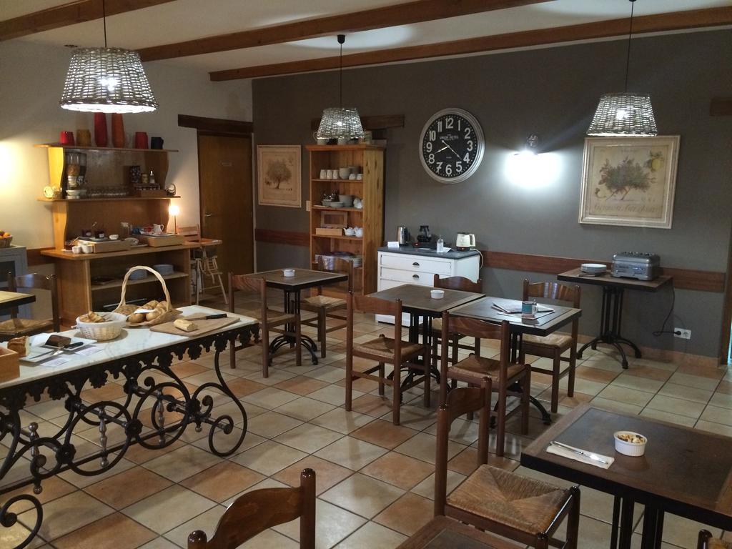Logis Hotel Restaurant Le Mas De Mon Pere Saint-Jean-le-Centenier 외부 사진
