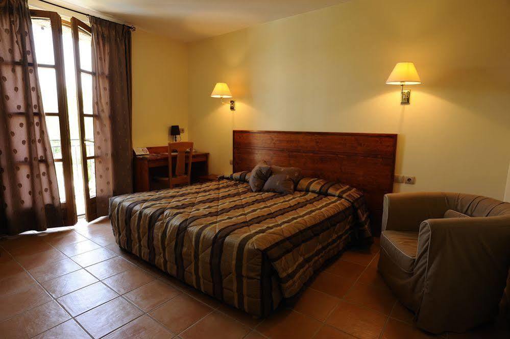 Logis Hotel Restaurant Le Mas De Mon Pere Saint-Jean-le-Centenier 외부 사진