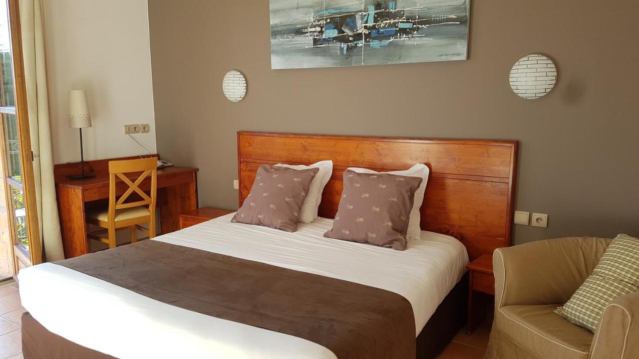 Logis Hotel Restaurant Le Mas De Mon Pere Saint-Jean-le-Centenier 외부 사진